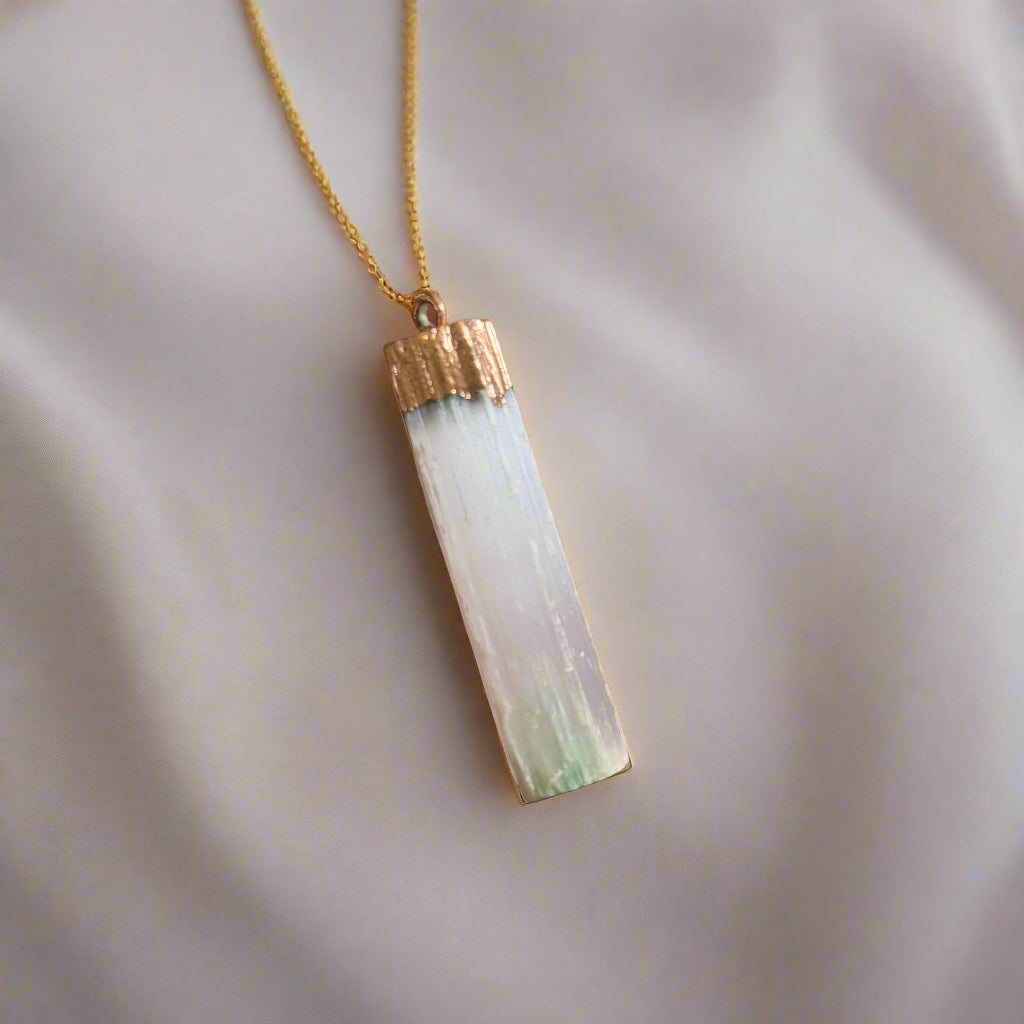 Dyed Satin Spar Necklace