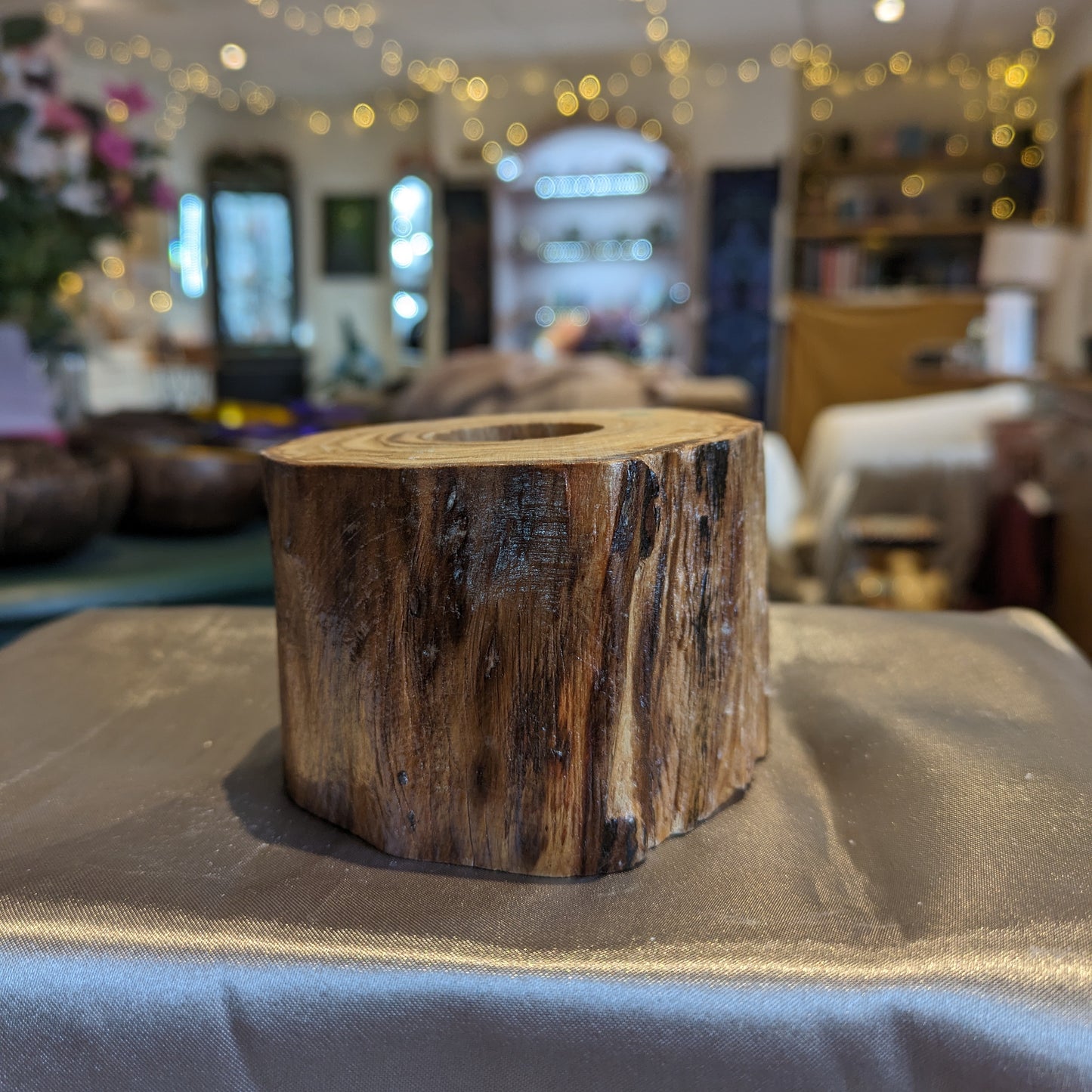 Log Light Stand