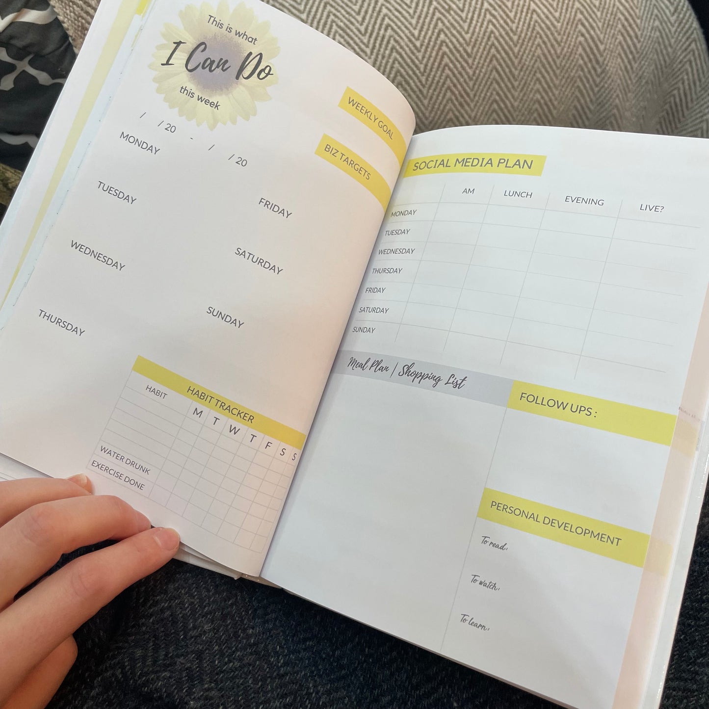 The Own It & Rise Business Planner (6 months undated)