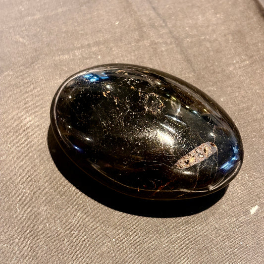 Black Tourmaline Palm Stone (BTP03)