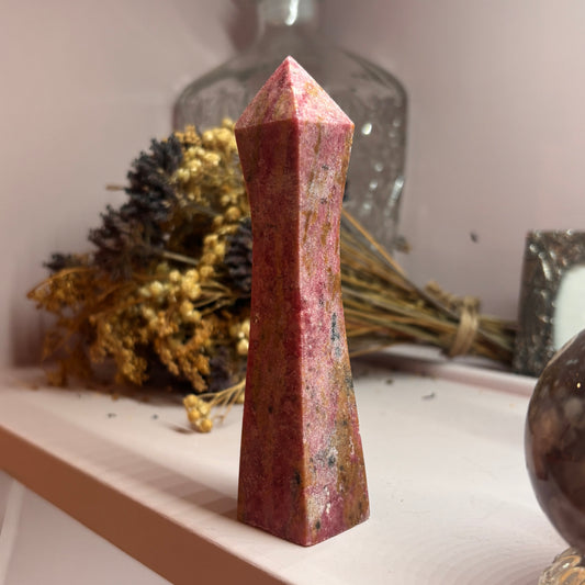 Rhodonite Obelisk (RT01)