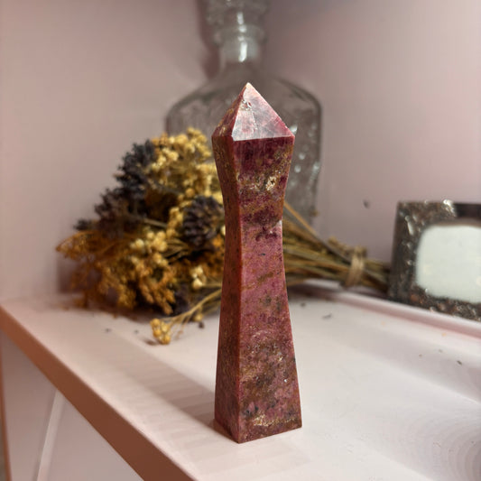 Rhodonite Obelisk (RT02)