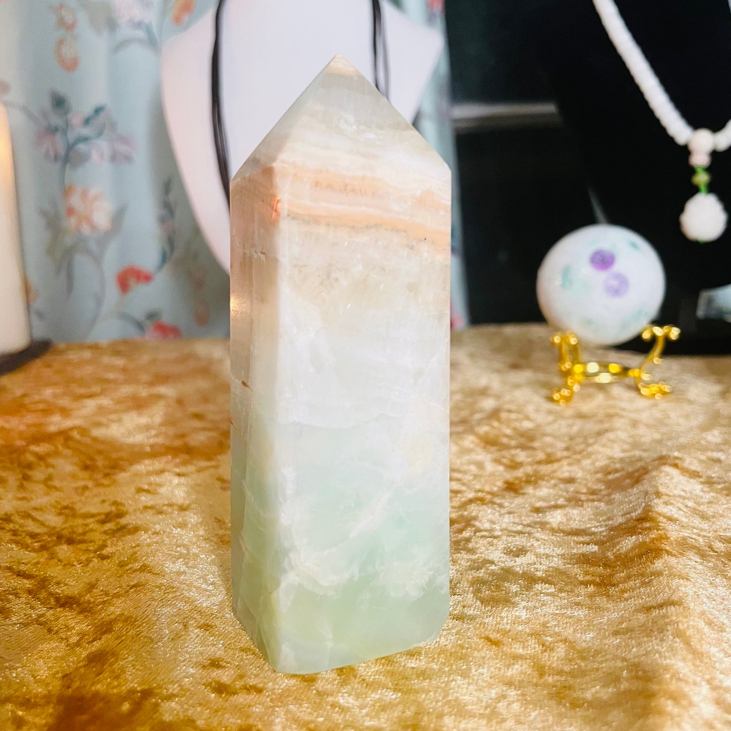 Pistachio Calcite Tower (PCT04)